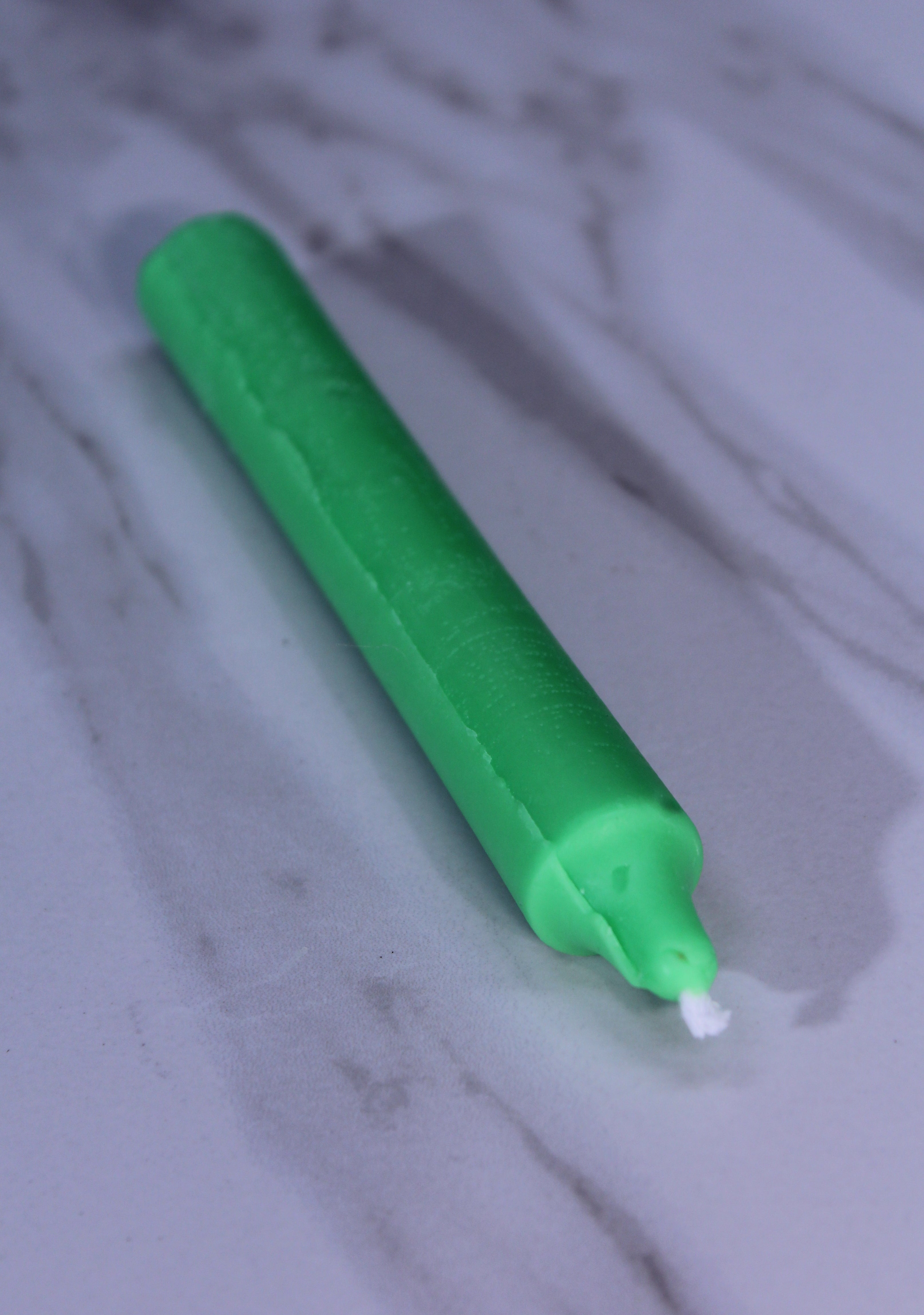 UV Reactive Taper 8 pack